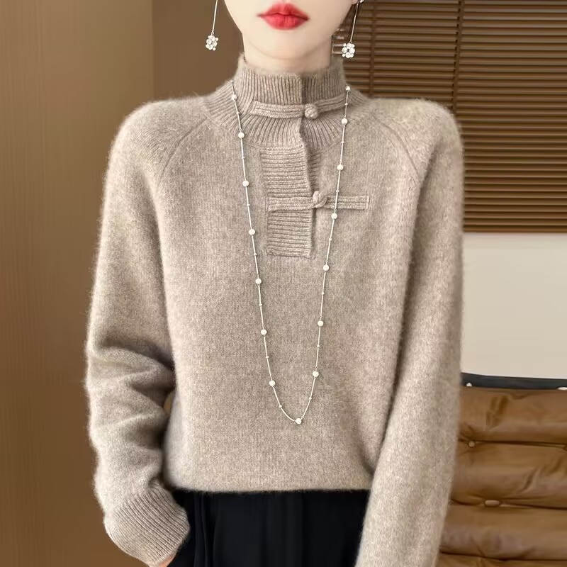 Winter Under Clothing - Jesienno-zimowy sweter damski z kołnierzem stójką,